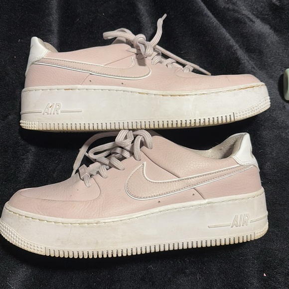 Nike Air Force One, sage, low sneakers - Picture 6 of 6